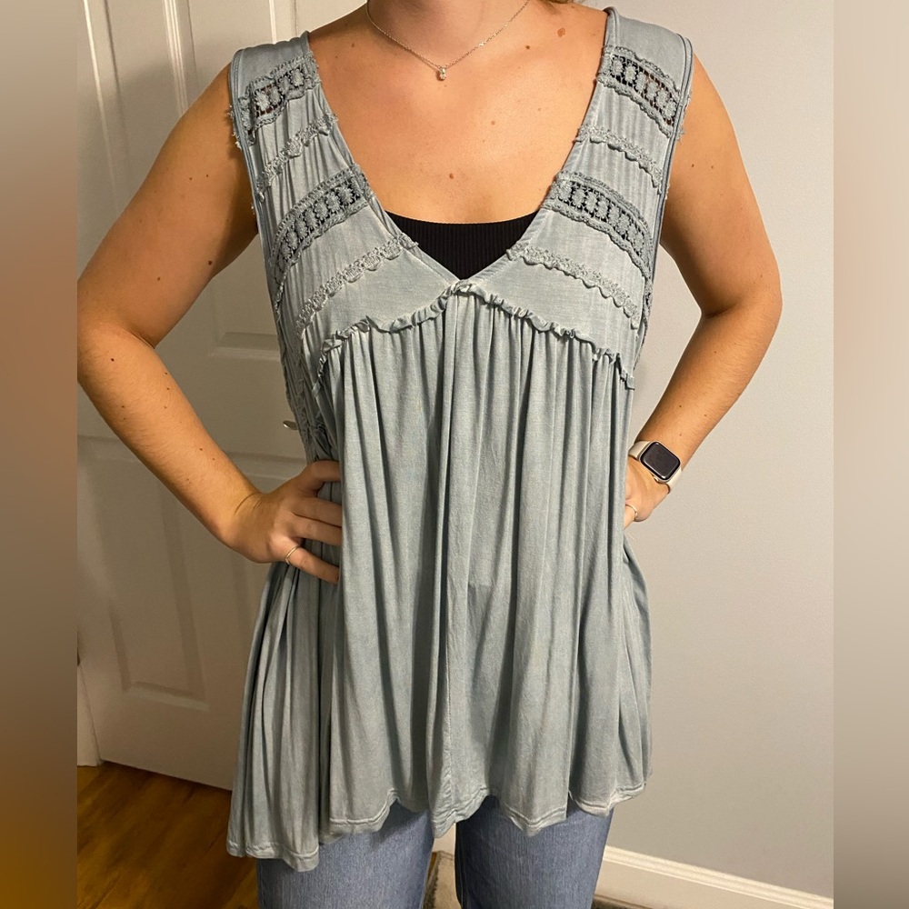 POL Tank Top! Size M. Beautiful!